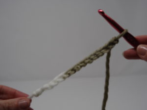 Montage chaînette au crochet